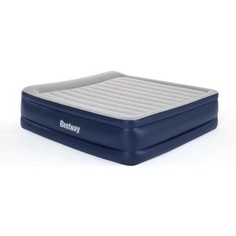 Надувная кровать Bestway Tritech Airbed 193х203х56см с подголовником, встр.насос 220В, 67692 BW