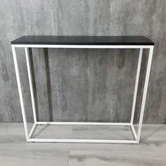 Напольная консоль Akur Loft Wington металлокаркас белый декор черный