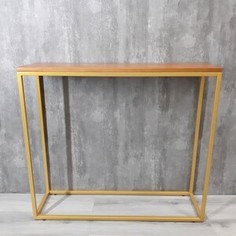 Напольная консоль Akur Loft Wington металлокаркас золото декор ольха