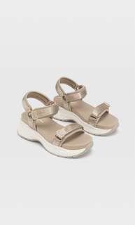 Stradivarius Босоножки В Спортивном Стиле Бежевый 39