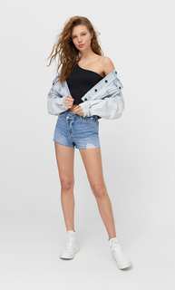Stradivarius Топ С Асимметричной Бретелью Черный L