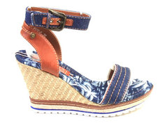 Босоножки женские Airbox 136232 синие 40 RU