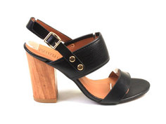 Босоножки женские Airbox 136108 черные 36 RU