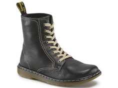 Ботинки женские Dr. Martens 45729 черные 36 RU