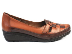 Туфли женские Airbox 137128 коричневые 37 RU