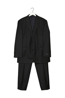 Классический костюм мужской G.LAROCHE 74855 черный 52