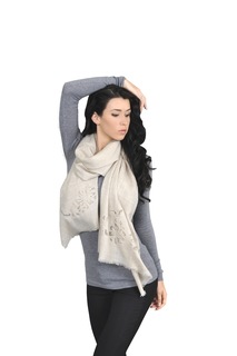 Палантин женский Venera 4504454 бежевый, 70х200 см