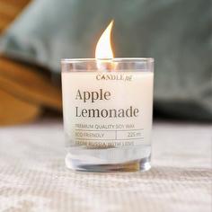 Ароматическая свеча Apple Lemonade Яблочный лимонад - с деревянным фитилем CANDLE ME