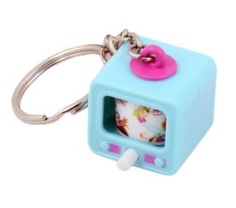 Брелок-тв на стенде Winx