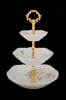 Этажерка (Горка) три яруса BERNADOTTE