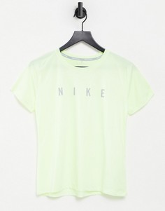 Зеленая футболка Nike Running Run Division Miler-Зеленый цвет