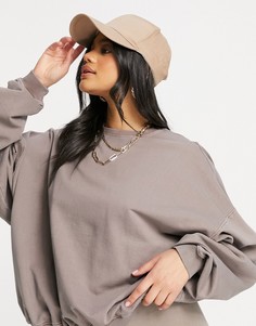 Окрашенный натуральными красителями oversized-свитшот выбеленного коричневого цвета ASOS DESIGN-Коричневый цвет