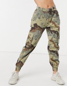Камуфляжные брюки карго с манжетами Missguided-Зеленый цвет