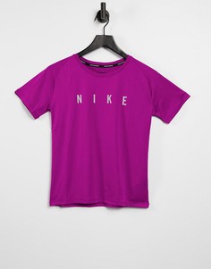 Розовая футболка Nike Running Run Division Miler-Розовый
