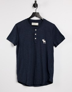 Синяя футболка с воротом на пуговицах и логотипом Abercrombie & Fitch-Голубой