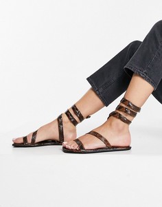 Коричневые сандалии с эффектом змеиной кожи ASOS DESIGN Forcefield-Многоцветный