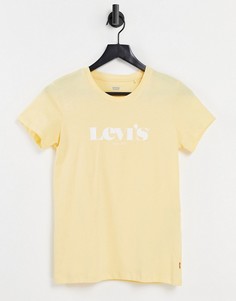 Футболка персикового цвета с логотипом на груди Levis-Оранжевый цвет Levis®