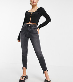 Темно-серые зауженные джинсы с необработанным краем River Island Petite-Серый
