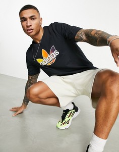 Черная футболка с трилистником и разноцветным графическим принтом adidas Originals-Черный цвет