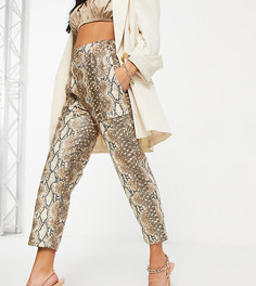 Брюки из искусственной кожи со змеиным принтом ASOS DESIGN-Многоцветный