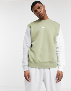 Свитшот цвета хаки в стиле колор блок с круглым вырезом Nike-Зеленый цвет
