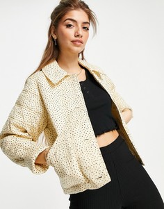 Стеганая куртка из органического хлопка в горошек цвета хаки Monki Nico-Зеленый