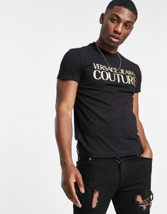 Черная футболка с золотистым логотипом на груди Versace Jeans Couture-Черный цвет