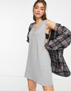 Серое трикотажное платье мини без рукавов Stradivarius-Серый