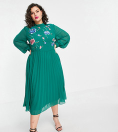 Приталенное плиссированное платье миди хвойно-зеленого цвета с высоким воротником, длинными рукавами и вышивкой ASOS DESIGN Curve-Зеленый цвет