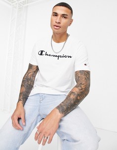 Белый свитшот с большим рукописным логотипом на груди Champion
