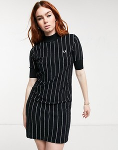 Черное трикотажное платье в тонкую полоску Fred Perry-Черный цвет