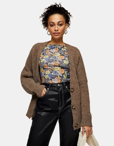 Серо-коричневый вязаный oversized-кардиган на пуговицах Topshop-Коричневый цвет