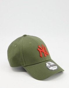 Бейсболка цвета хаки с логотипом команды "NY Yankees" New Era 9FORTY-Зеленый цвет