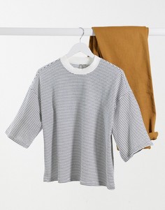 Футболка прямого кроя в стиле oversized цвета экрю в фактурную полоску ASOS DESIGN-Белый