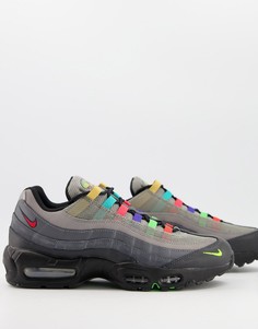 Светло-серые кроссовки Nike Air Max 95 SE-Серый