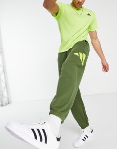 Джоггеры цвета хаки с логотипом с 3 полосками adidas Training-Зеленый цвет