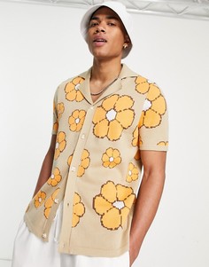 Трикотажная футболка-поло горчичного цвета с цветочным принтом ASOS DESIGN-Желтый
