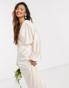 Нежно-розовое атласное платье макси с длинными рукавами TFNC Bridesmaids-Кремовый