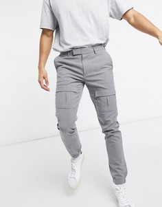 Серые зауженные строгие брюки с карманами карго ASOS DESIGN-Серый