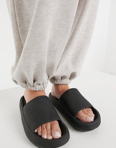 Черные домашние шлепанцы Bershka-Черный цвет