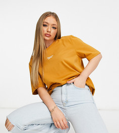 Рыжая футболка в стиле бойфренда с логотипом Reebok – эксклюзивно для ASOS-Оранжевый цвет