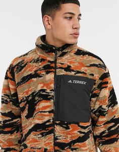 Черно-камуфляжная двусторонняя флисовая куртка adidas Outdoors-Черный