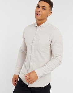Бежевая облегающая оксфордская рубашка из органического материала ASOS DESIGN-Коричневый цвет