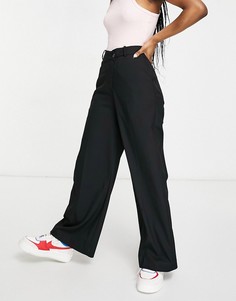 Черные широкие брюки с косой асимметричной талией Weekday Luxa-Черный цвет