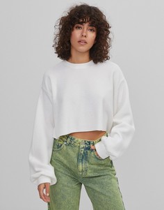 Укороченный мягкий джемпер-свитшот кремового цвета Bershka-Белый