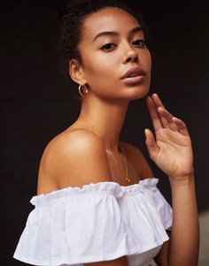 Белый присборенный кроп-топ с открытыми плечами Miss Selfridge