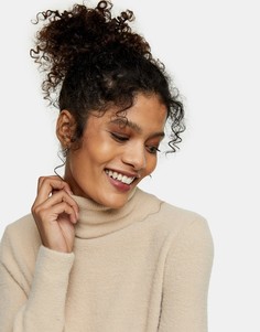 Бежевая водолазка из пушистого трикотажа Topshop-Бежевый