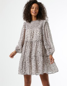 Сиреневое шифоновое платье с присборенной юбкой и цветочным принтом Miss Selfridge-Серый