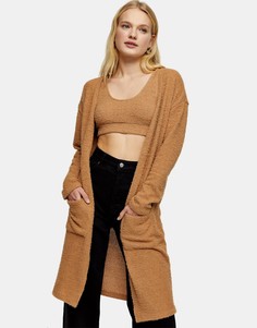 Удлиненный пушистый вязаный кардиган бежевого цвета Topshop-Коричневый цвет