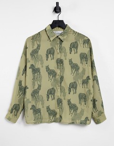 Рубашка цвета хаки с длинными рукавами и принтом в виде зебр ASOS DESIGN-Зеленый цвет